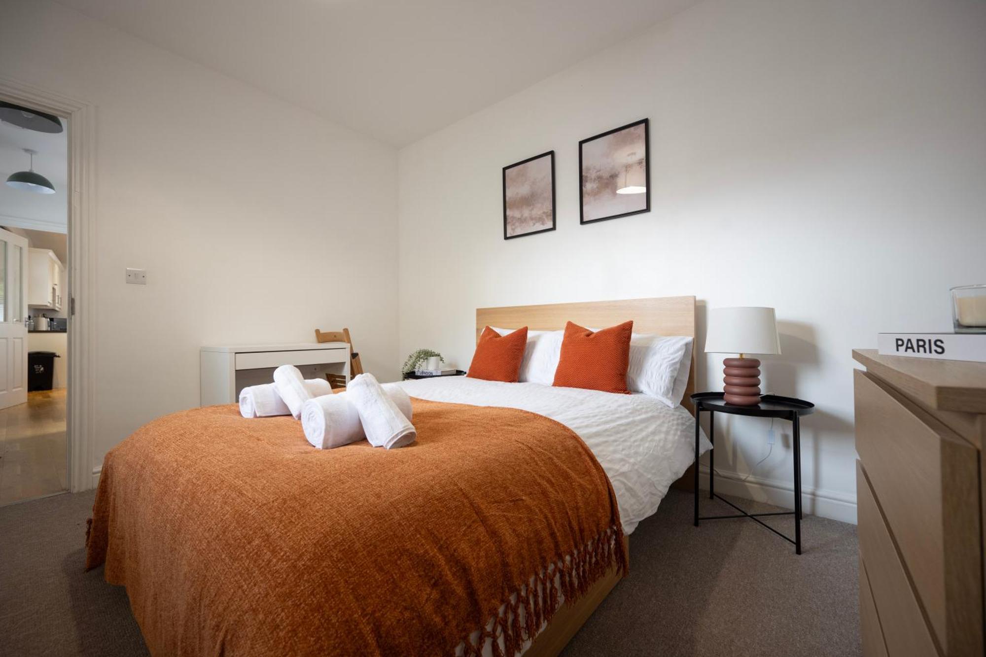 3-Bedroom Charming Central House Canterbury Dış mekan fotoğraf