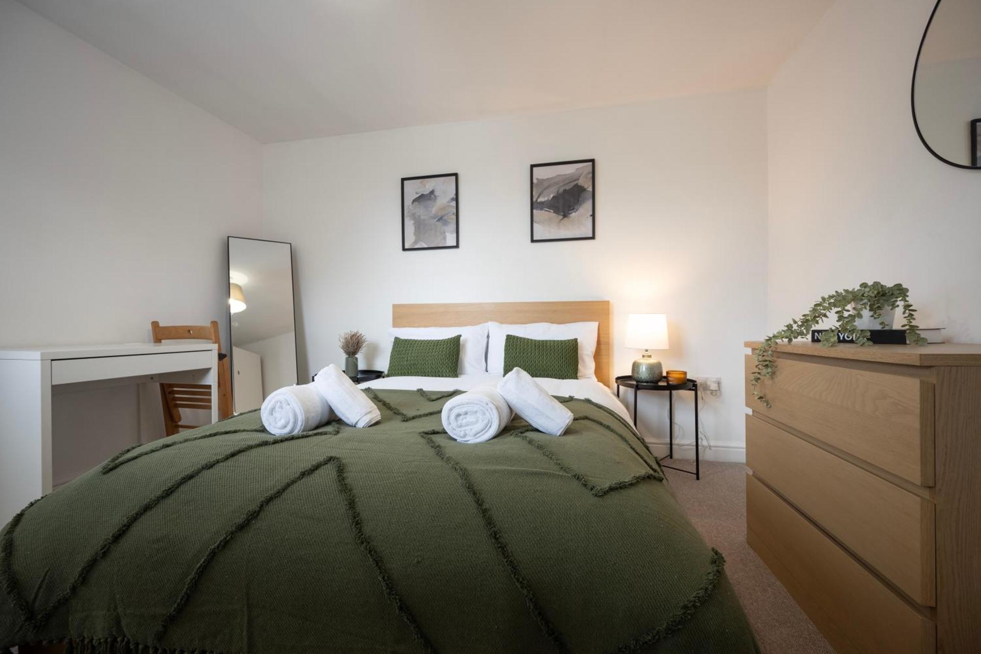 3-Bedroom Charming Central House Canterbury Dış mekan fotoğraf