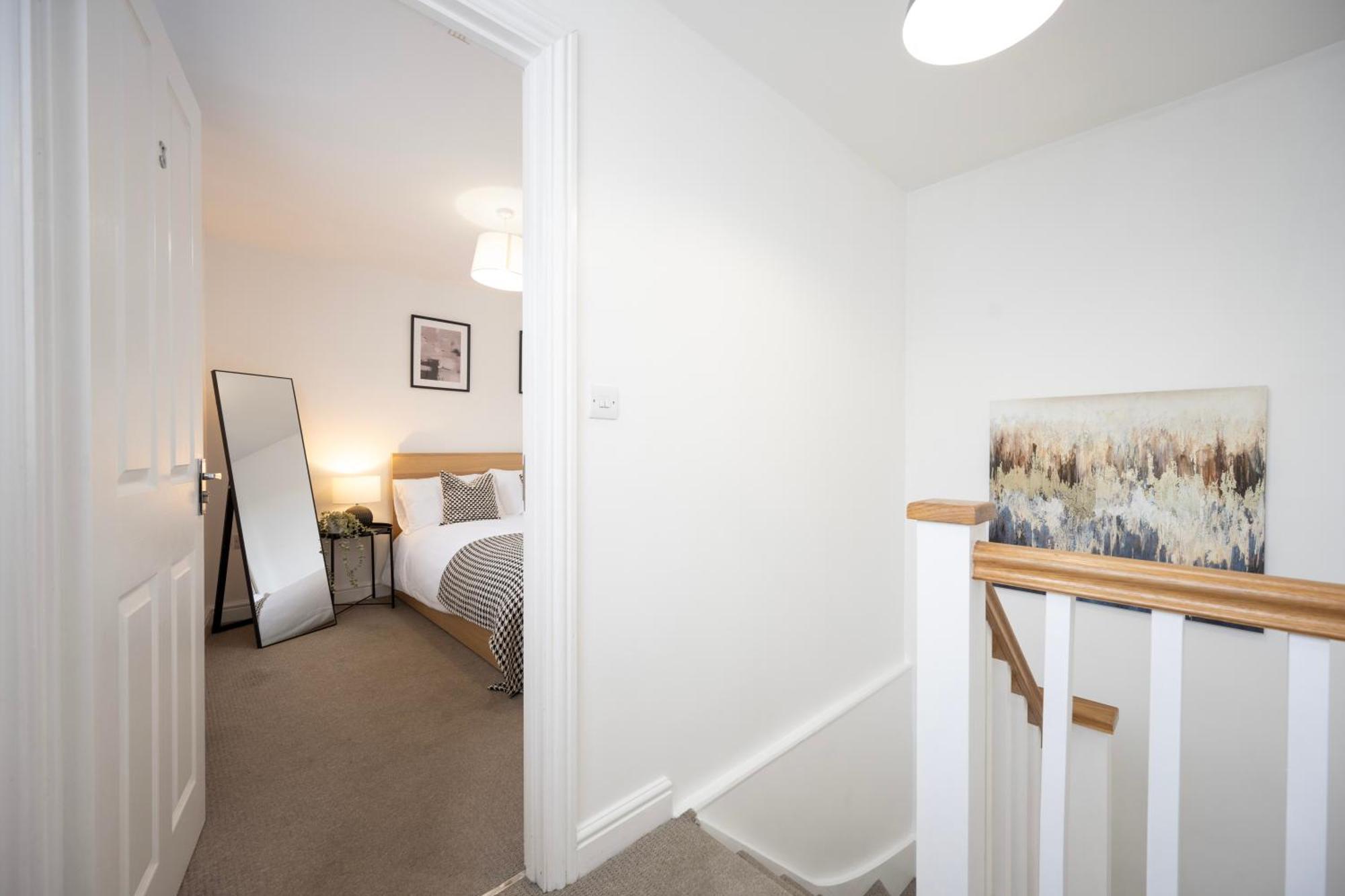 3-Bedroom Charming Central House Canterbury Dış mekan fotoğraf
